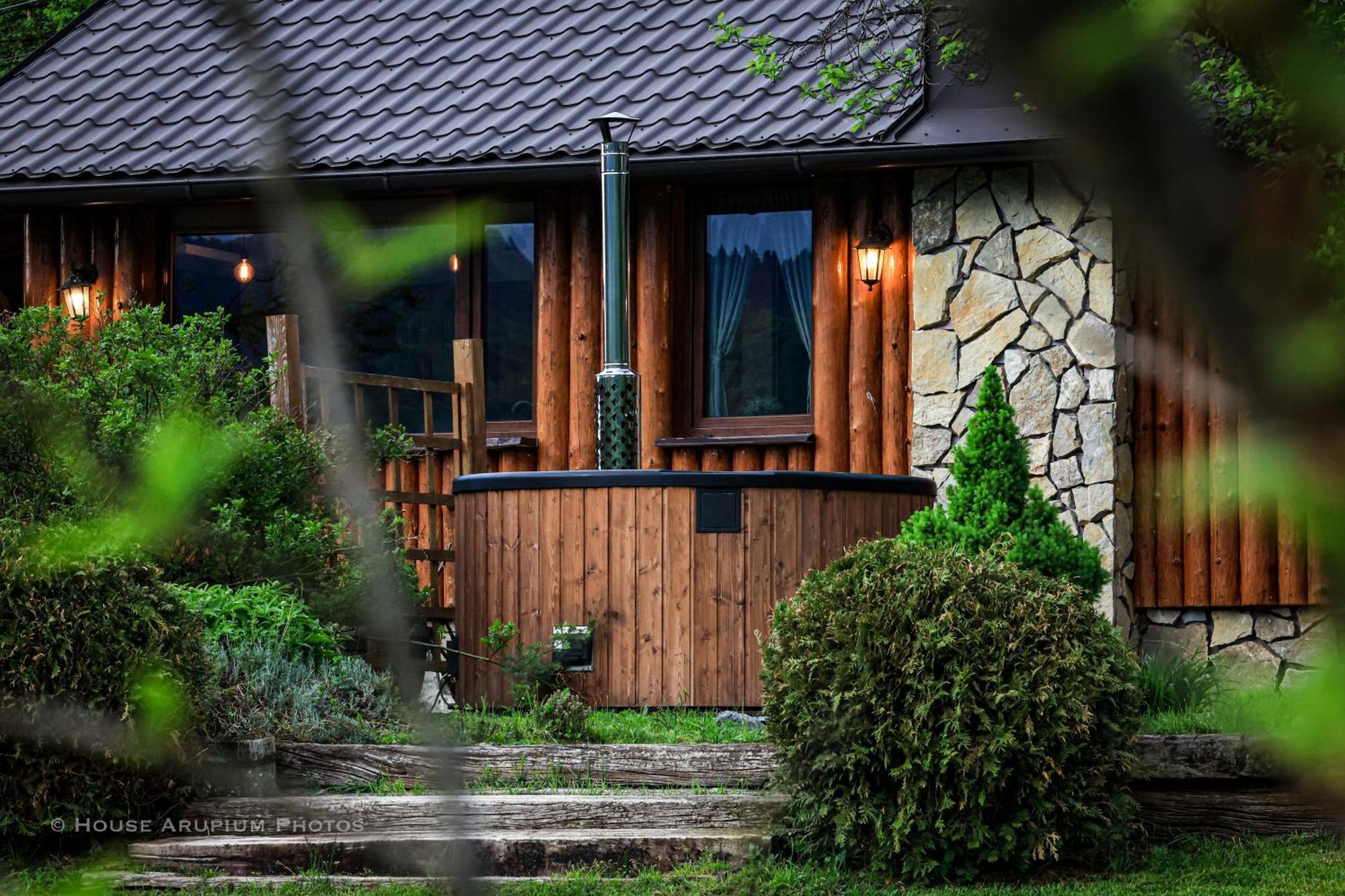 Villa House Arupium - Hot Tub à Otočac Extérieur photo